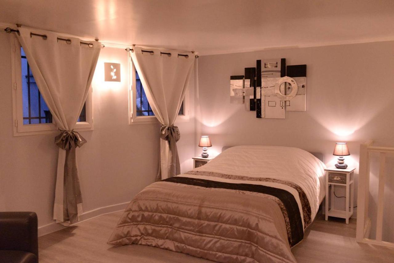 Beau Studio Meuble 2Min Du Moulin Rouge Paris Bagian luar foto